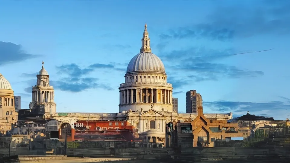 Christmas Day Hop-on Hop-off Bus Tour - Image 1